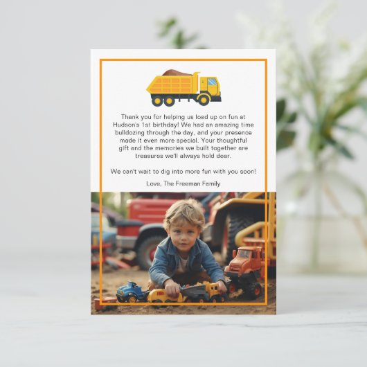 Bau Geburtstag Danke Karte - Gelber Sprung (Stehend Vorderseite)