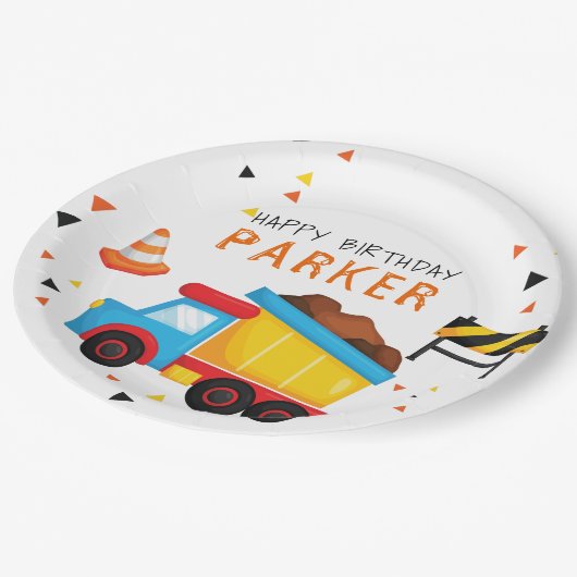 Bau Geburtstag Personalisiert Pappteller (Schrägansicht)