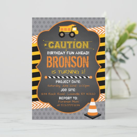 Bau-Geburtstags-Party Einladung (Stehend Vorderseite)