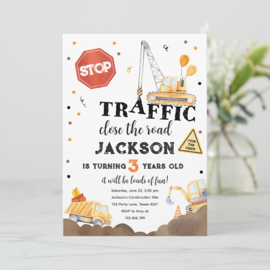 Bau Gelber Sprung Truck Boy Birthday Invita Einladung (Stehend Vorderseite)