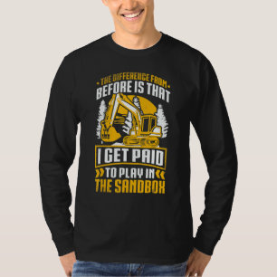Bauarbeiter und Konstrukteure spielen und Geld ver T-Shirt