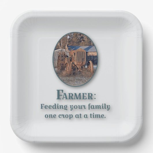 Bauer, die einer Familie eine Crop-up-Sorte Fütter Pappteller (Vorderseite)