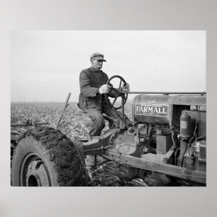 Bauer fährt Traktor, 1937. Vintage-Foto Poster
