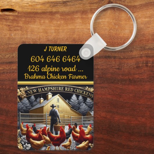 Bauer mit neuen Hampshire-Roten Hühnern in der Mor Schlüsselanhänger (Rückseite)