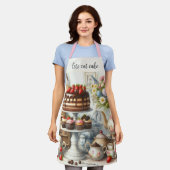 Bauernhaus Küche mit All-over-Kuchen Print Schürze (Getragen)