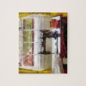 Bauernhaus mit Nähmaschine Puzzle (Vertikal)