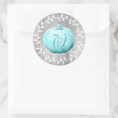 Bauernhof Blue Pumpkin & Wreath | Monogramm Runder Aufkleber (Tasche)