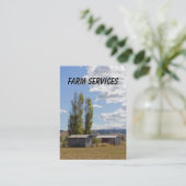 Bauernhof hält Visitenkarte instand (Stehend Vorderseite)