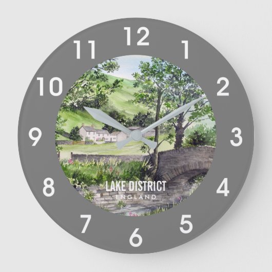 Bauernhof in der Nähe von Thirlmere, Lake District Große Wanduhr (Vorderseite)