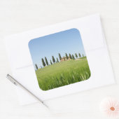 Bauernhof in der Toskana mit Zypressen-Aufkleber Quadratischer Aufkleber (Umschlag)