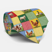 Bauernhoftiere und Gingham-Patchwork-Quilt Krawatte (Gerollt)