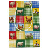 Bauernhoftiere und Gingham-Patchwork-Quilt Mittlere Geschenktüte (Vorderseite)