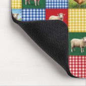 Bauernhoftiere und Gingham-Patchwork-Quilt Mousepad (Ecke)
