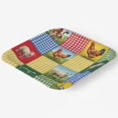 Bauernhoftiere und Gingham-Patchworkdecke Pappteller (Gewinkelt)