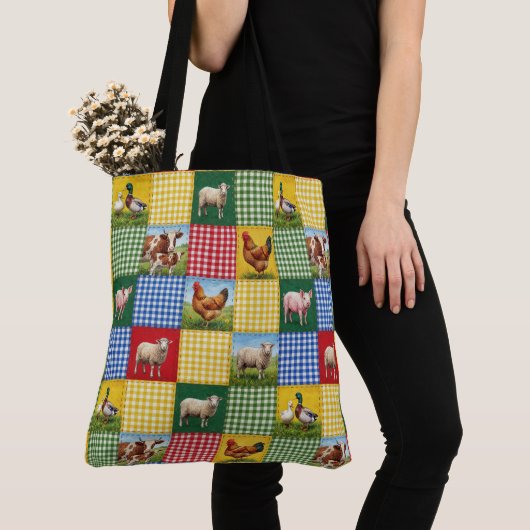 Bauernhoftiere und Gingham-Patchworkdecke Tasche (Von Nahem)