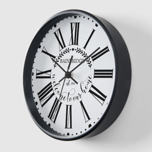 Bauernstil Laurel Mit Monogramm Name Custom Uhr (Winkel)