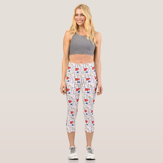 Bauhaus Pattern Capri Leggings (Vorderseite)