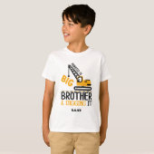 Baukrane Big Brother Gravur It Kid T-Shirt (Vorne ganz)
