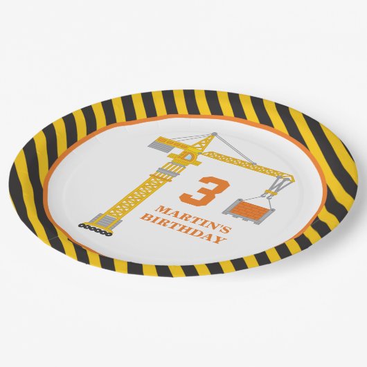 Baukrane Geburtstagspartikelplatte Pappteller (Schrägansicht)