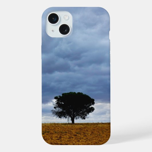 Baum auf einem leeren Feld iPhone Hülle (Rückseite)