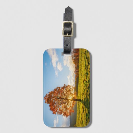 Baum auf Feuer Gepäckanhänger (Vorderseite Vertikal)