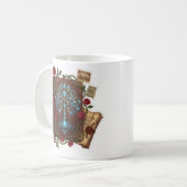 Baum des Lebens Fantasy-Zauberbuch-Design Kaffeetasse (Vorderseite Links)
