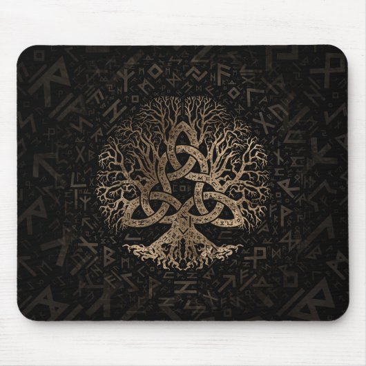 Baum des Lebens mit Triquetra auf Futhark Muster Mousepad (Vorne)