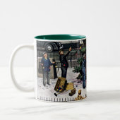 Baum im Rathausplatz Zweifarbige Tasse (Links)