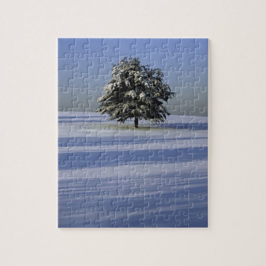 Baum im Schnee umfaßte Landschaft Puzzle (Vertikal)