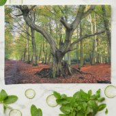 Baum im Wald Geschirrtuch (Gefaltet)