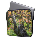 Baum in Herbstfotografie Laptopschutzhülle (Vorderseite Links)