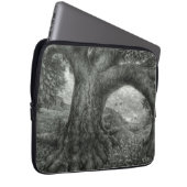 Baum mit Risiko Laptopschutzhülle (Vorne Rechts)