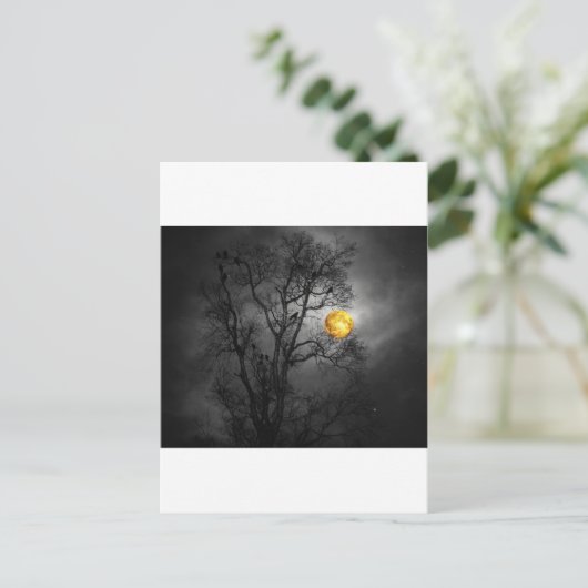 Baum voller Raben mit Vollmond. Postkarte (Stehend Vorderseite)