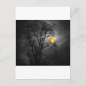 Baum voller Raben mit Vollmond. Postkarte (Vorderseite)