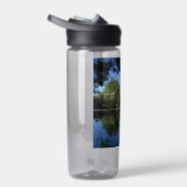 Bäume am Fluss - Teil der Reflektionsreihe Trinkflasche (Rechts)