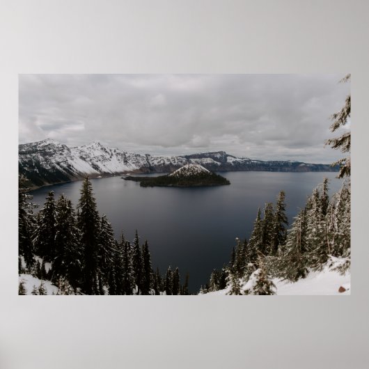 BÄUME AUF SCHNEE ÜBERDECKTE BERGE IN DER NÄHE DES POSTER (Vorne)