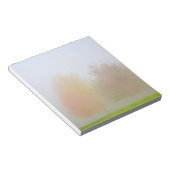 Bäume fallen in Nebel Notizblock (angewinkelt)