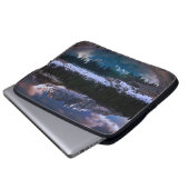 BÄUME IN DER NÄHE DES BERGS LAPTOPSCHUTZHÜLLE (Vorne Knopf)