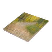 Bäume in Herbstfarben und ebenerdiger Allee Fliese (Seite)