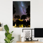 Bäume Landschaft mit Milchstraße Poster (Heimbüro)