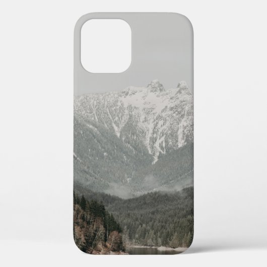 BÄUME UND BERGE Case-Mate iPhone HÜLLE (Rückseite)