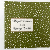 Bäume und Lichter rustikale grüne Holz Winterhochz Dreifach Gefaltete Einladung (Innen Erste Seite)