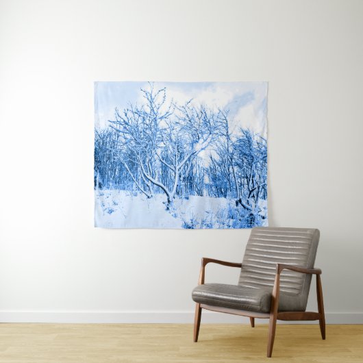 Bäume und Schnee Winterlandschaft, Kobalt Blau Wandteppich (Beispiel (Horizontal))