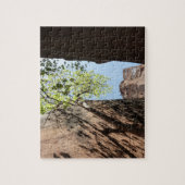 Bäume wachsen zwischen Felsen im Zion Nationalpark Puzzle (Vertikal)