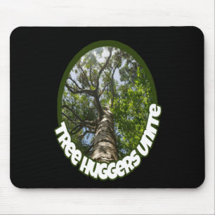 Baumhäuser vereinen sich. Ich identifiziere mich a Mousepad