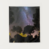 Baumlandschaft mit Milchstraße Wandteppich (Vorderseite)