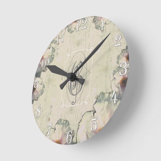 Baumpeony und Holzmonogramm Runde Wanduhr (Winkel)