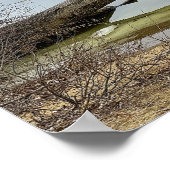 Baumreflexion im Fluss Poster (Ecke)