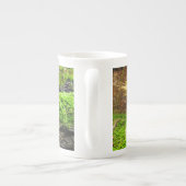 Baumrinde im Herbstmoos - Personalisiert Porzellantasse (Rückseite)