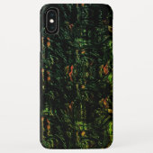 Baumrinde unter grünem Hammerglas Case-Mate iPhone Hülle (Rückseite)